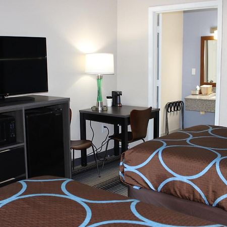 Super 8 By Wyndham Morganton Hotel Buitenkant foto