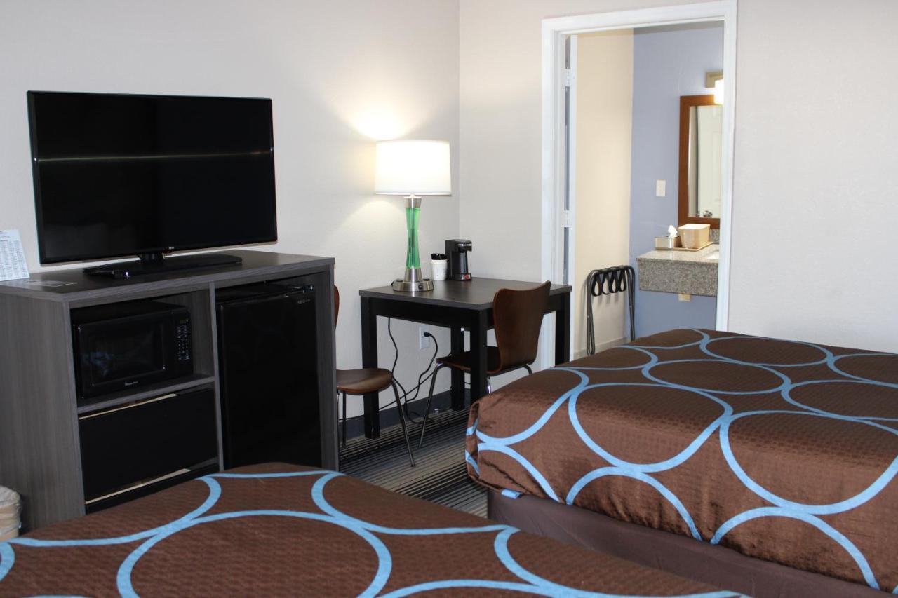 Super 8 By Wyndham Morganton Hotel Buitenkant foto